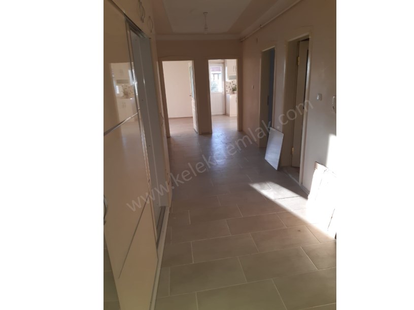 SELÇUKLU MAHALLESİ İSTASYON CADDESİNDE KİRALIK 3+1
