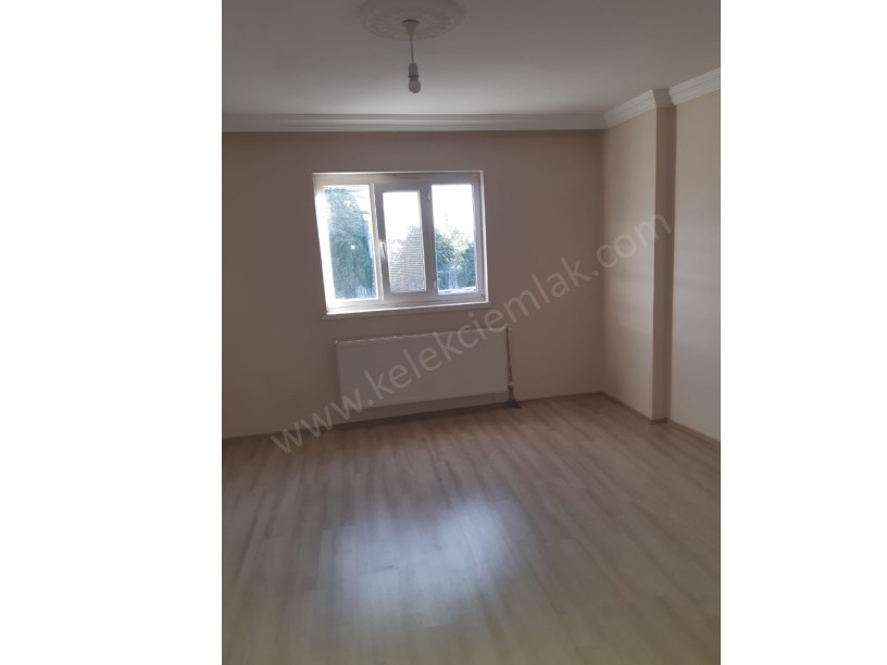 SELÇUKLU MAHALLESİ İSTASYON CADDESİNDE KİRALIK 3+1