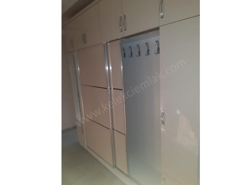 SELÇUKLU MAHALLESİ İSTASYON CADDESİNDE KİRALIK 3+1
