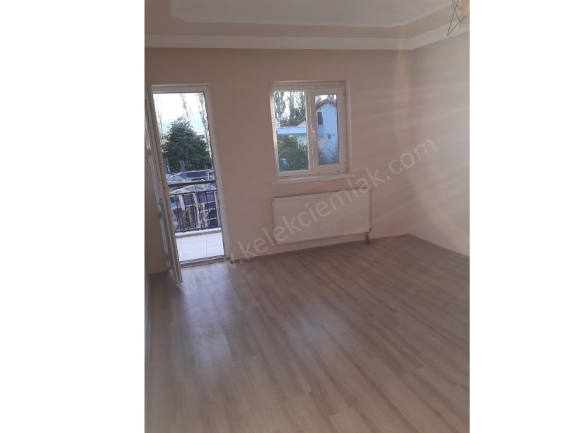 SELÇUKLU MAHALLESİ İSTASYON CADDESİNDE KİRALIK 3+1