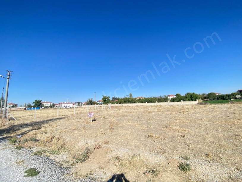 KIRKGÖZ MAHALLESİNDE KÖŞE PARSEL ARSA