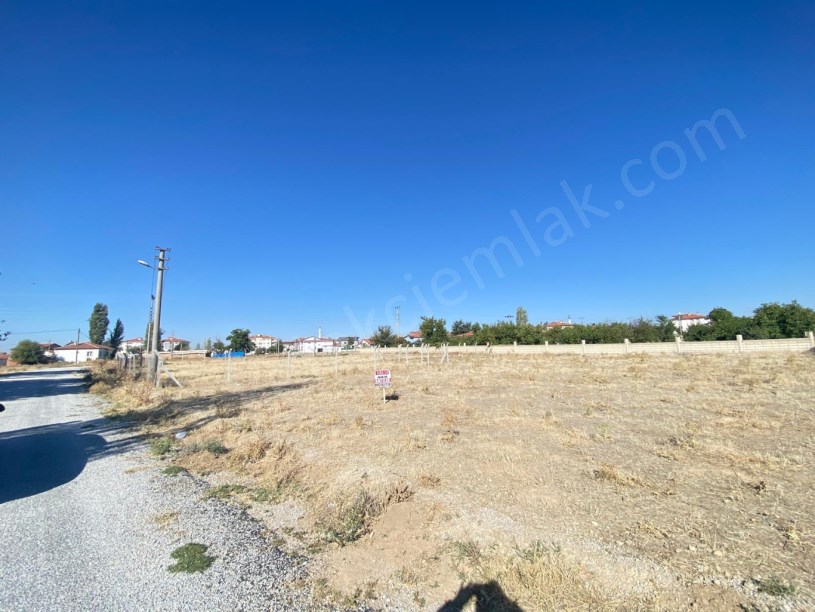 KIRKGÖZ MAHALLESİNDE KÖŞE PARSEL ARSA