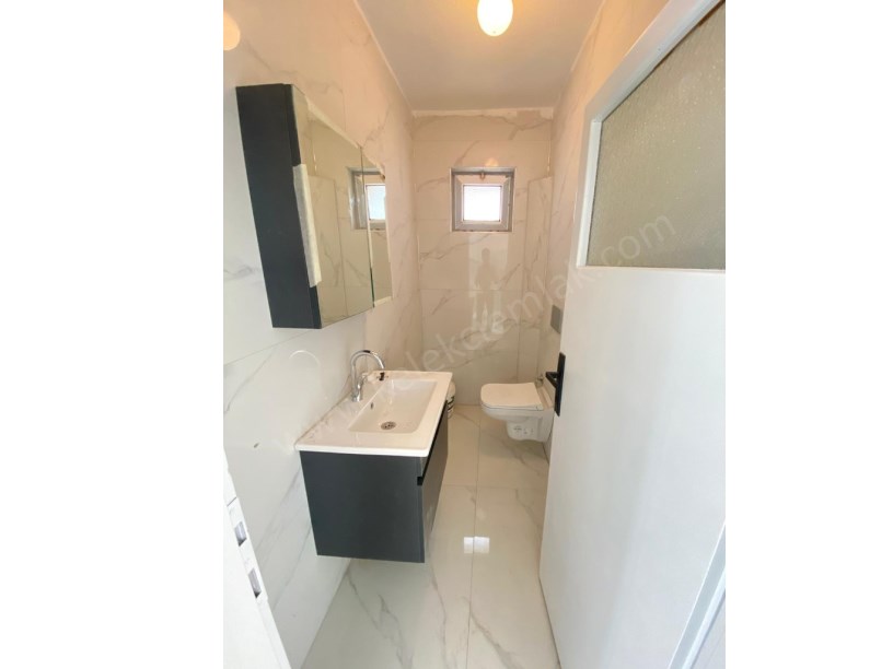 BADEMLİ MAHALLESİ KARAÇAY CADDESİNDE KİRALIK 3+1