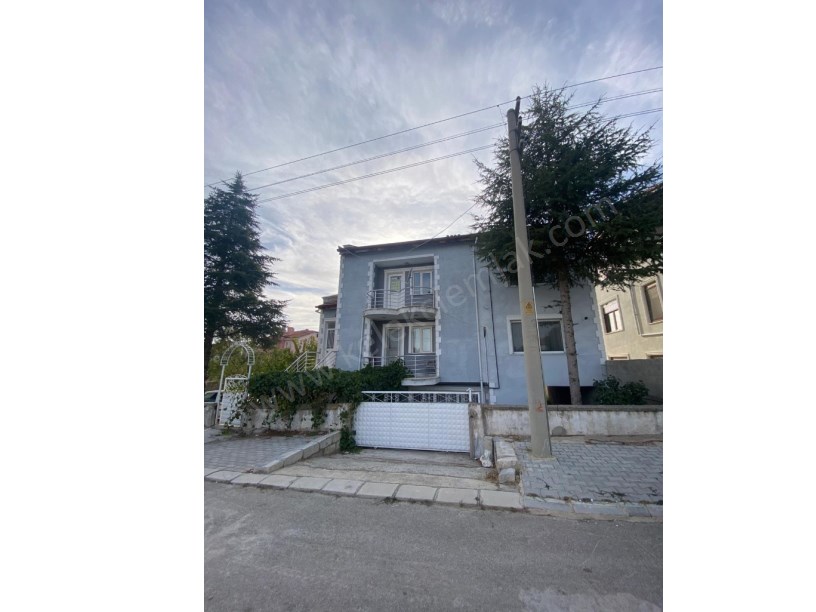 BADEMLİ MAHALLESİ KARAÇAY CADDESİNDE KİRALIK 3+1