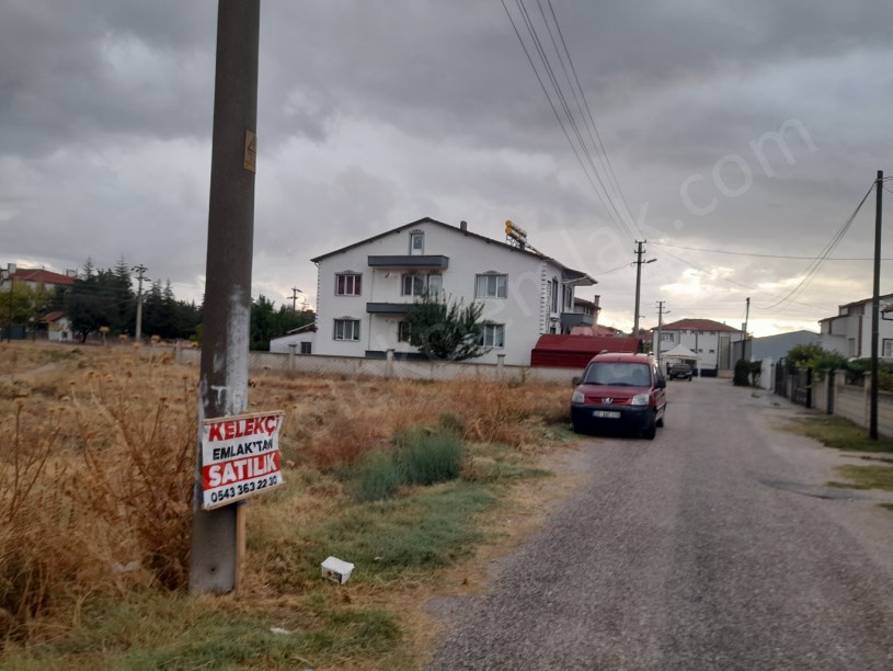 SELÇUKLUDA GÜNEY CEPHELİ ARSA