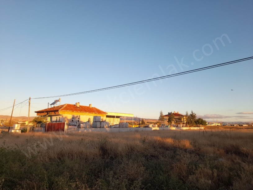 ALKOLOİD YOLUNDA MÜSTAKİL EV VE DEPO