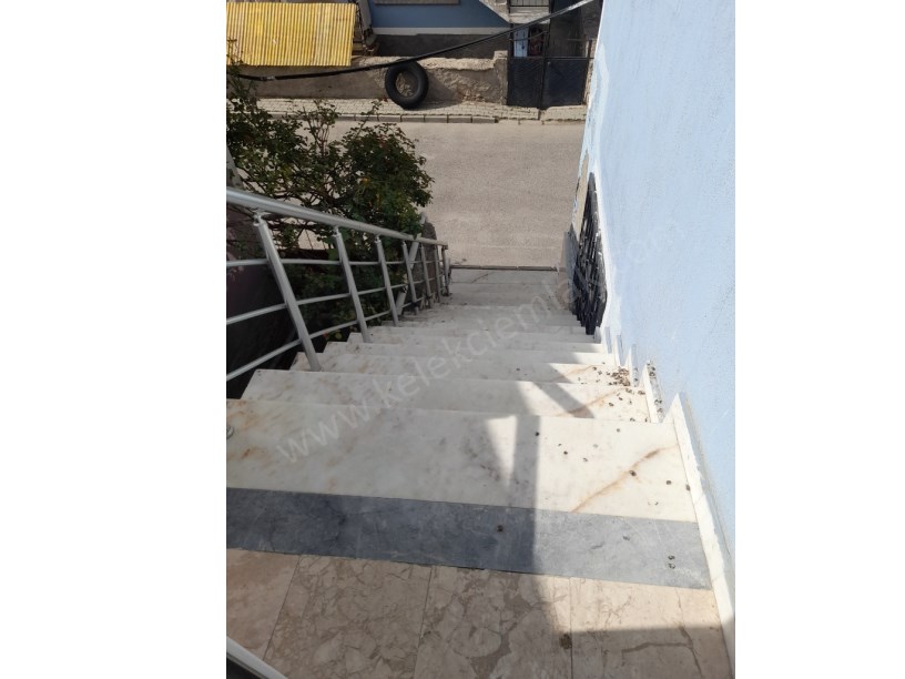 YILDIRIM MAHALLESİNDE 2 KATLI MÜSTAKİL