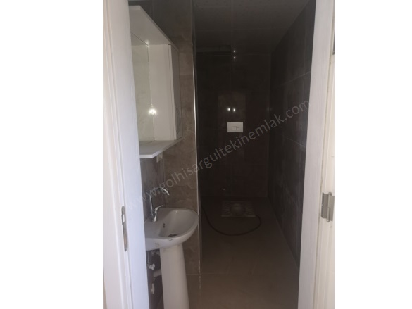 Armutlu Gölhisar Satılık Dükkan |  300M2 8.000.000Tl | Zemin Kat | Kombi | 1 Banyo Resim-5