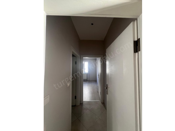 Tavlusun Melikgazi Kiralık Daire |  3+1 Oda | 170M2 Aylık 13.000Tl  Krediye Uygun  | 8. Kat | Merkezi Isınma | 1 Banyo | 1 Yatak Odası Resim-3