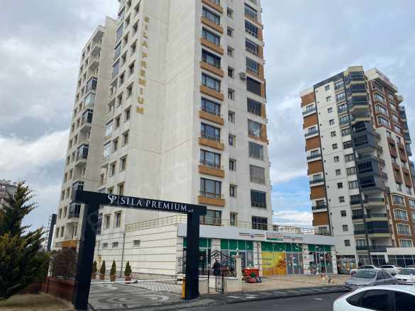 Kurumsal Kiracılı Satılık Dükkan 1+1 Kocasinan Zümrüt