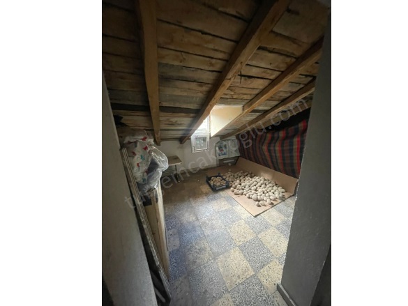 Selçuklu Melikgazi Satılık Bina |  6+2 Oda | 247M2 5.650.000Tl  Krediye Uygun  | Müstakil | Kombi | 3 Banyo | 3 Yatak Odası Resim-5