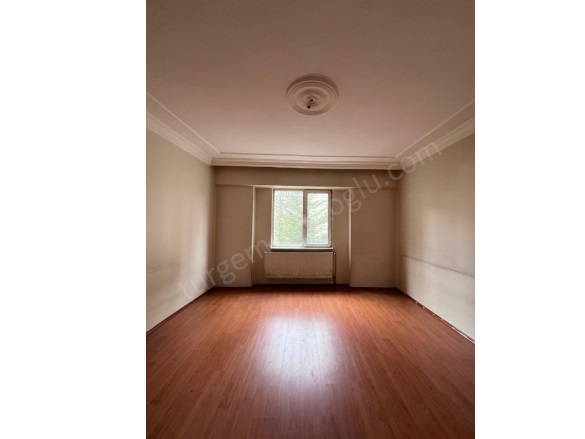 Esenyurt Melikgazi Satılık Daire |  3+1 Oda | 170M2 3.450.000Tl | 1. Kat | Kombi | 1 Banyo | 1 Yatak Odası Resim-3