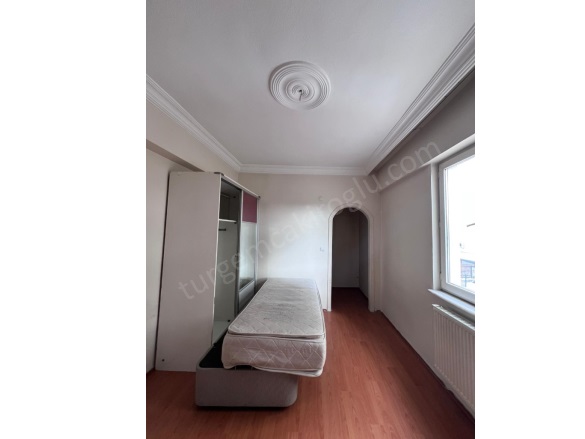 Esenyurt Melikgazi Satılık Daire |  3+1 Oda | 170M2 3.450.000Tl | 1. Kat | Kombi | 1 Banyo | 1 Yatak Odası Resim-4