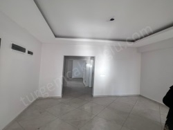 Melikgazi Tavlusun Kiralık Daire 3+1 170 M2 | 8. Kat | Merkezi Isınma | 1 Banyo | 1 Yatak Odası