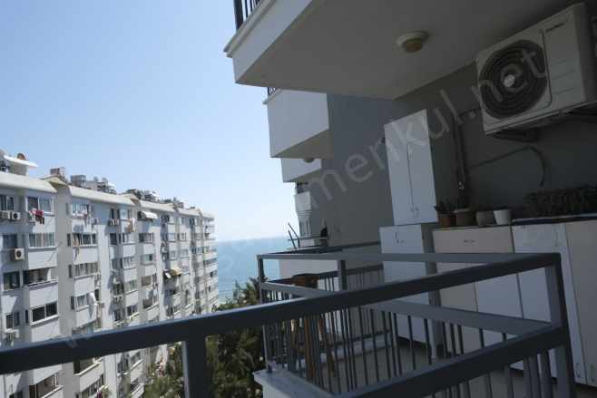 Soli Sitesinde Deniz Gören Konumda içi Yapılı 2+1 Geniş Satılık Daire Mezitli Akdeniz