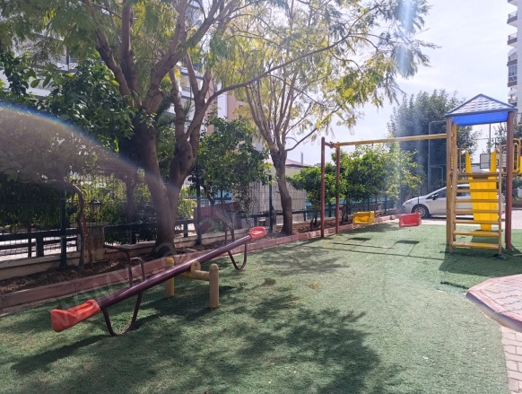 Çiftlikköy Yenişehir Satılık Daire |  3+1 Oda | 190M2 6.900.000Tl  Krediye Uygun  | 7. Kat | Merkezi Isınma | 2 Banyo Resim-1