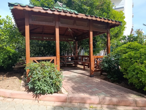 Çiftlikköy Yenişehir Satılık Daire |  3+1 Oda | 190M2 6.900.000Tl  Krediye Uygun  | 7. Kat | Merkezi Isınma | 2 Banyo Resim-3