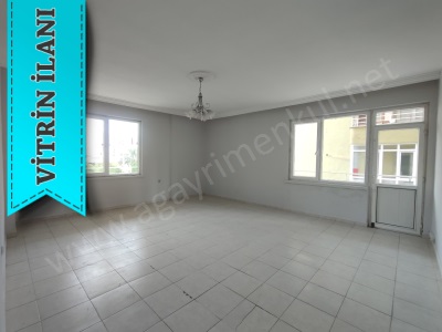 Mezitli Babilde Geniş Oturumlu Merkezi Konuma Sahip 3+1 Kiralık Daire Akdeniz Gündoğdu