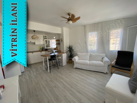 Eskifoça Foça Satılık Daire |  2+1 Oda | 85M2 9.250.000Tl  Krediye Uygun  | 2. Kat | Klima | 1 Banyo | 2 Yatak Odası Resim-4