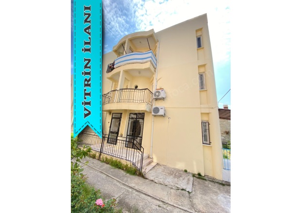 Eskifoça Foça Satılık Daire |  3+1 Oda | 130M2 11.500.000Tl  Krediye Uygun  | 1. Kat | Klima | 2 Banyo | 3 Yatak Odası Resim-3