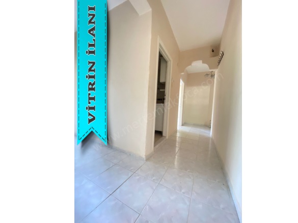 Eskifoça Foça Kiralık Daire |  3+1 Oda | 120M2 Aylık 40.000Tl | Zemin Kat | Klima | 1 Banyo | 3 Yatak Odası Resim-2