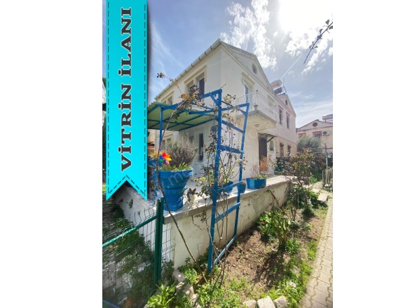 Eskifoça Foça Satılık Villa |  3+1 Oda | 120M2 8.400.000Tl | Dubleks | Klima | 2 Banyo | 3 Yatak Odası Resim-2