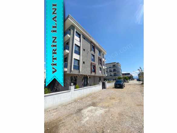 Mert Emlaktan Seyrek Merkezde Kombili Hazır Satılık Daire 1+1 Menemen Seyrekköy