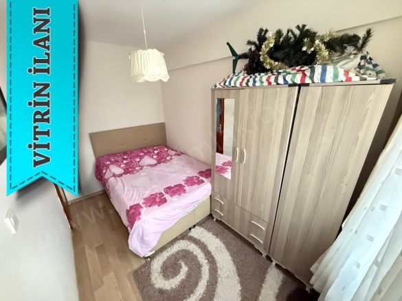 Eskifoça Foça Kiralık Daire |  2+1 Oda | 75M2 Aylık 35.000Tl | 1. Kat | Klima | 1 Banyo | 2 Yatak Odası Resim-3