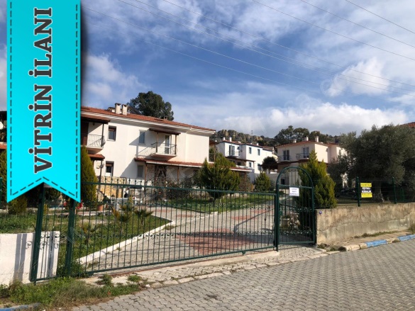 Eskifoça Foça Kiralık Villa |  3+1 Oda | 150M2 Aylık 40.000Tl Eşyalı  | Dubleks | Klima | 2 Banyo | 3 Yatak Odası Resim-1