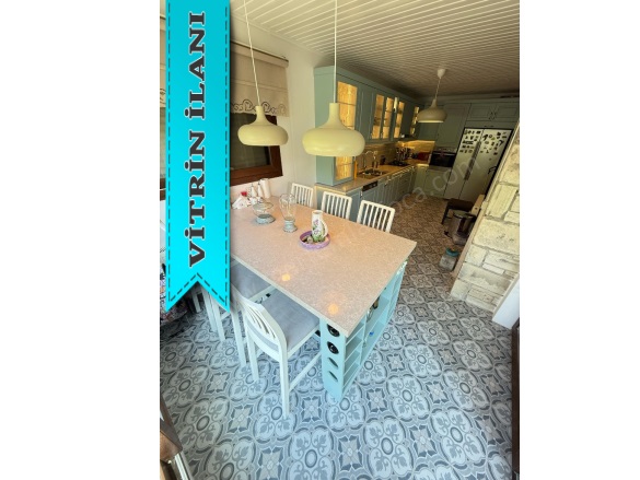 Eskifoça Foça Kiralık Villa |  3+1 Oda | 130M2 Aylık 90.000Tl Eşyalı  | Dubleks | Isı Pompası | 2 Banyo | 3 Yatak Odası Resim-4