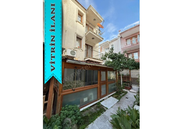 Eskifoça Foça Satılık Villa |  3+1 Oda | 130M2 5.125.000Tl  Krediye Uygun  | Tripleks | Klima | 2 Banyo | 3 Yatak Odası Resim-1