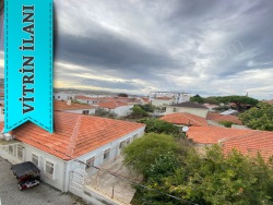 Foça Eskifoça Kiralık Daire 2+1 85 M2 | 2. Kat | Klima | 1 Banyo | 2 Yatak Odası