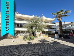 Foça Eskifoça Kiralık Daire 3+1 120 M2 | Zemin Kat | Klima | 1 Banyo | 3 Yatak Odası