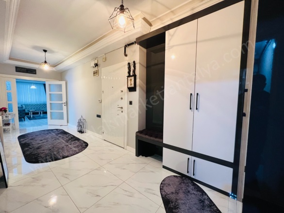 Çağlayan Mah. Muratpaşa Satılık Daire |  4+1 Oda | 300M2 11.500.000Tl  Krediye Uygun  | 4. Kat | Doğalgaz(Kombi) | 2 Banyo Resim-1