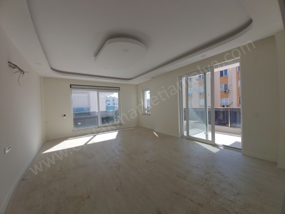 Kızıltoprak Mah. Muratpaşa Satılık Daire |  2+1 Oda | 110M2 7.750.000Tl  Krediye Uygun  | 2. Kat | Doğalgaz(Kombi) | 2 Banyo Resim-1