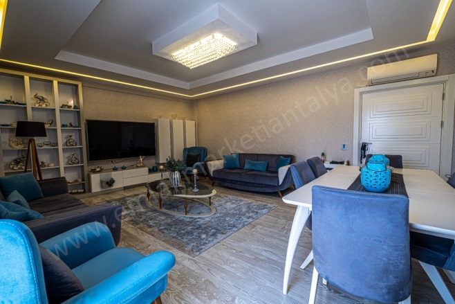 Uncalı Mah. Konyaaltı Satılık Daire |  6+2 Oda | 380M2 29.750.000Tl  Krediye Uygun  | Dubleks | Doğalgaz(Kombi) | 4 Banyo Resim-4