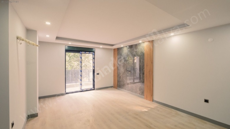 Deniz Mah. Muratpaşa Satılık Daire |  2+1 Oda | 100M2 7.500.000Tl  Krediye Uygun  | 1. Kat | Doğalgaz(Kombi) | 1 Banyo Resim-2