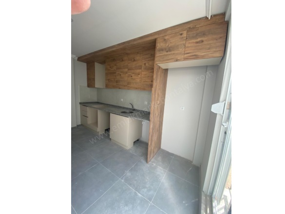 Erenköy Mah. Kepez Satılık Daire |  2+1 Oda | 110M2 4.500.000Tl  Krediye Uygun  | 2. Kat | Klima | 1 Banyo Resim-3