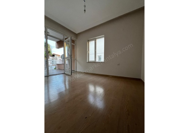 Güzeloba Mah. Muratpaşa Satılık Villa |  8+ Oda | 400M2 37.000.000Tl  Krediye Uygun  | Villa | Klima | 4 Banyo Resim-4