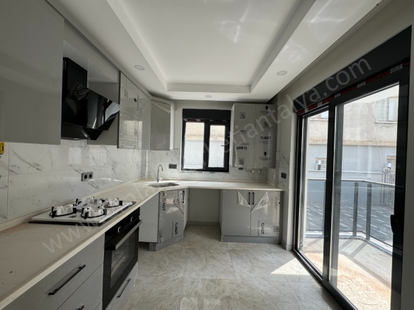 Yenigün Mah. Muratpaşa Satılık Daire |  2+1 Oda | 85M2 5.500.000Tl  Krediye Uygun  | Yüksek Giriş | Doğalgaz(Kombi) | 1 Banyo Resim-2