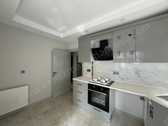 Yenigün Mah. Muratpaşa Satılık Daire |  2+1 Oda | 85M2 5.500.000Tl  Krediye Uygun  | Yüksek Giriş | Doğalgaz(Kombi) | 1 Banyo Resim-3