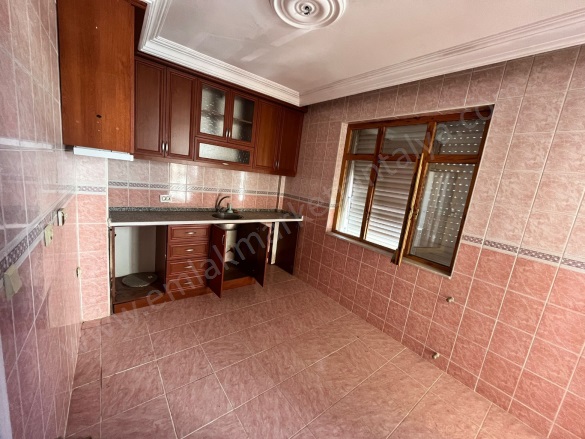 Gündoğdu Mah. Kepez Satılık Daire |  2+1 Oda | 110M2 3.500.000Tl  Krediye Uygun  | 2. Kat | Klima | 1 Banyo Resim-1