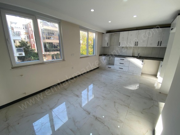 Etiler Mah. Muratpaşa Satılık Daire |  2+1 Oda | 75M2 4.750.000Tl  Krediye Uygun  | 2. Kat | Klima | 1 Banyo Resim-5