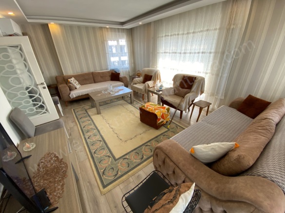 Zerdalilik Mah. Muratpaşa Satılık Daire |  4+1 Oda | 260M2 14.750.000Tl  Krediye Uygun  | Dubleks | Doğalgaz(Kombi) | 2 Banyo Resim-4