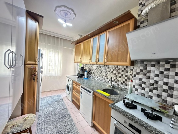 Bayındır Mah. Muratpaşa Satılık Daire |  3+1 Oda | 145M2 6.150.000Tl  Krediye Uygun  | 2. Kat | Klima | 1 Banyo Resim-1