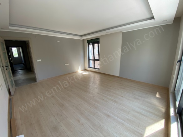 Kızıltoprak Mah. Muratpaşa Satılık Daire |  3+1 Oda | 145M2 6.750.000Tl  Krediye Uygun  | 3. Kat | Doğalgaz(Kombi) | 1 Banyo Resim-1