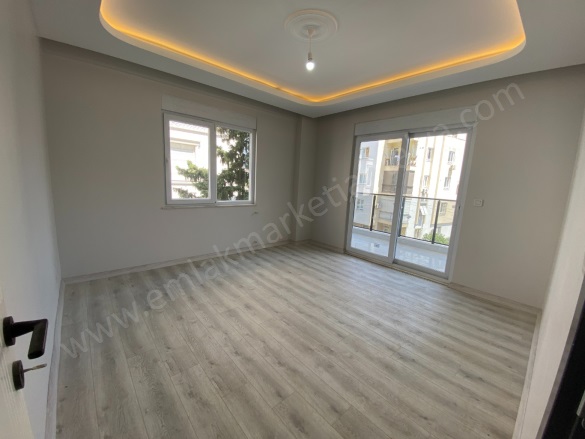 Kızıltoprak Mah. Muratpaşa Satılık Daire |  2+1 Oda | 90M2 5.900.000Tl  Krediye Uygun  | 2. Kat | Doğalgaz(Kombi) | 1 Banyo Resim-2