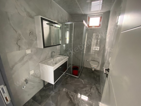 Kızıltoprak Mah. Muratpaşa Satılık Daire |  2+1 Oda | 80M2 4.400.000Tl  Krediye Uygun  | Yüksek Giriş | Doğalgaz(Kombi) | 1 Banyo Resim-1