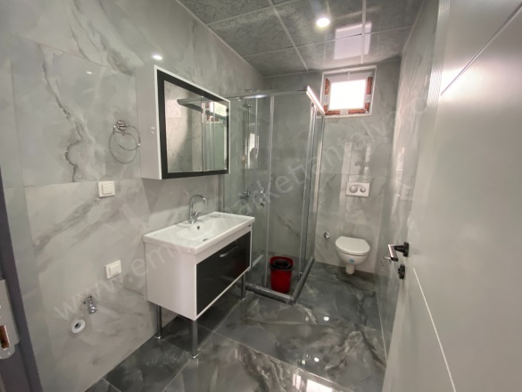 Kızıltoprak Mah. Muratpaşa Satılık Daire |  2+1 Oda | 80M2 4.400.000Tl  Krediye Uygun  | Yüksek Giriş | Doğalgaz(Kombi) | 1 Banyo Resim-3