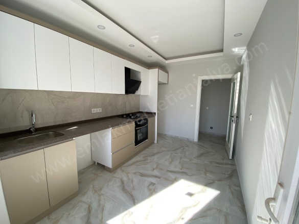 Varsak Karşıyaka Mah. Kepez Satılık Daire |  2+1 Oda | 110M2 4.200.000Tl  Krediye Uygun  | 2. Kat | Klima | 1 Banyo Resim-5